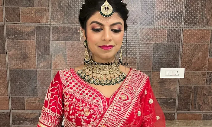 Manali Bridal Studio